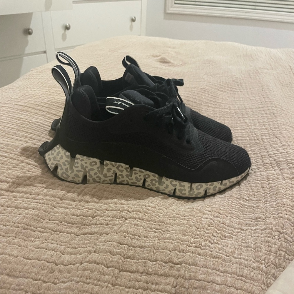 Black/Leopard Reebok Tennis Shoes